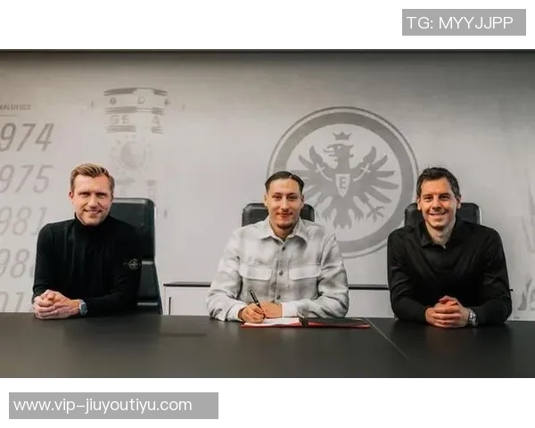 法兰克福与22岁前锋埃布努塔利布达成协议签约五年半交易金额达800万欧元 法兰克福与22岁前锋埃布努塔利布达成协议签约五年半交易金额达800万欧元